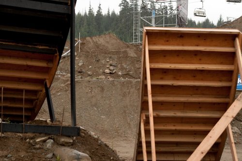 Wooden kicker after step down line to get on Giro box