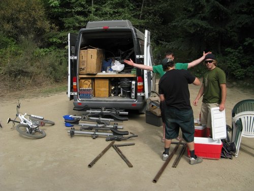 XFusion/Intense Mechanic Mikey D, loading up for the long haul home with Kieran and The Griz!