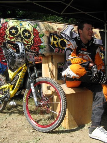 Crankbrothers/Intense Pro Bryn Atkinson grabs the Rockstar Hotseat for a nice breather.