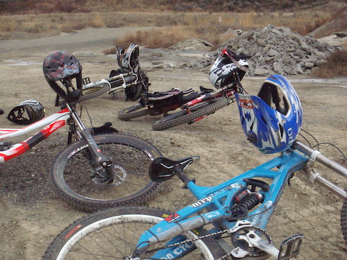 Rigs at rest - Winter shred sessions Dec. 03/2011