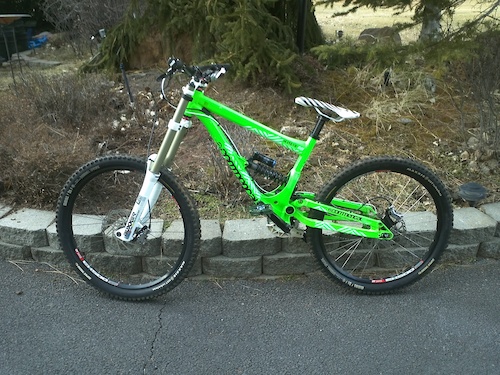 Commencal Supreme DH up for sale