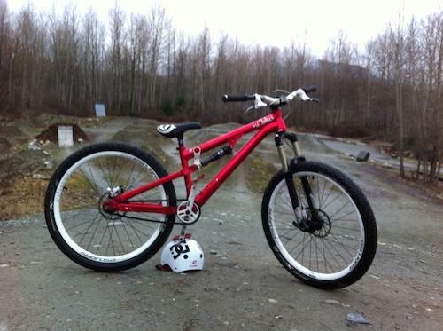 Frame: 2011 NS Soda
Fork: Rochshox Revelation
Shock: Fox RP23
Bars: Deity Dirty 30's
Grips: Spank Sunbrosa Lock-on
Stem: Deity Fantom
Headset: Hygia Ceramic
Brakes: Hygia Elite Ceramic
Brake Adapters: NSB
BB: Deity Vendetta External
Cranks: Deity Vendetta 3.0
Sprocket: Spank Tweet 30t
Chain: Spank Tweet Half link
Pedals: Deity Compound
Hubs: Spank Spoon
Rims: Spank Subrosa
Tires: Bontranger XOX
Seat: Deity Sygnal
Post: Deity Syringe Pivotal
Weight: 13.4kg / 29.5 lbs
FAV FAV FAV FAV FAV FAV FAV FAV FAV FAV FAV FAV FAV FAV FAV FAV FAV FAV
