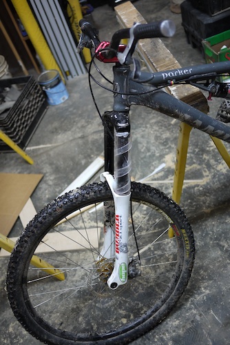 fork sleeve suspension