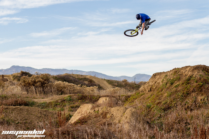 Follow us on FB: www.facebook.com/suspendedphotography