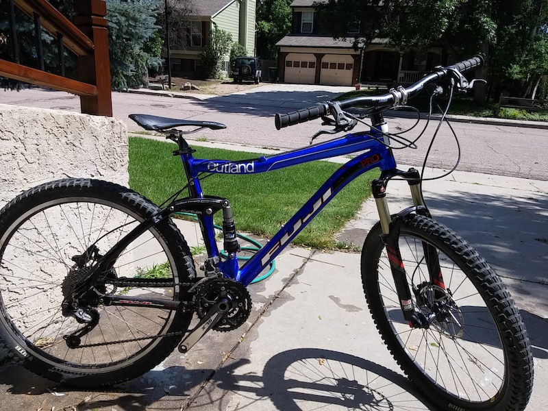 fuji outland pro mountain bike