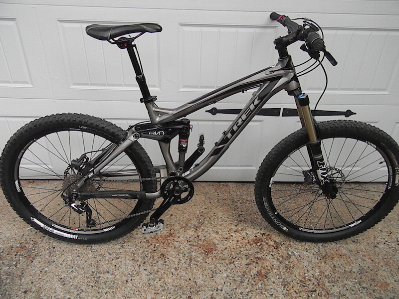 trek remedy 7 black