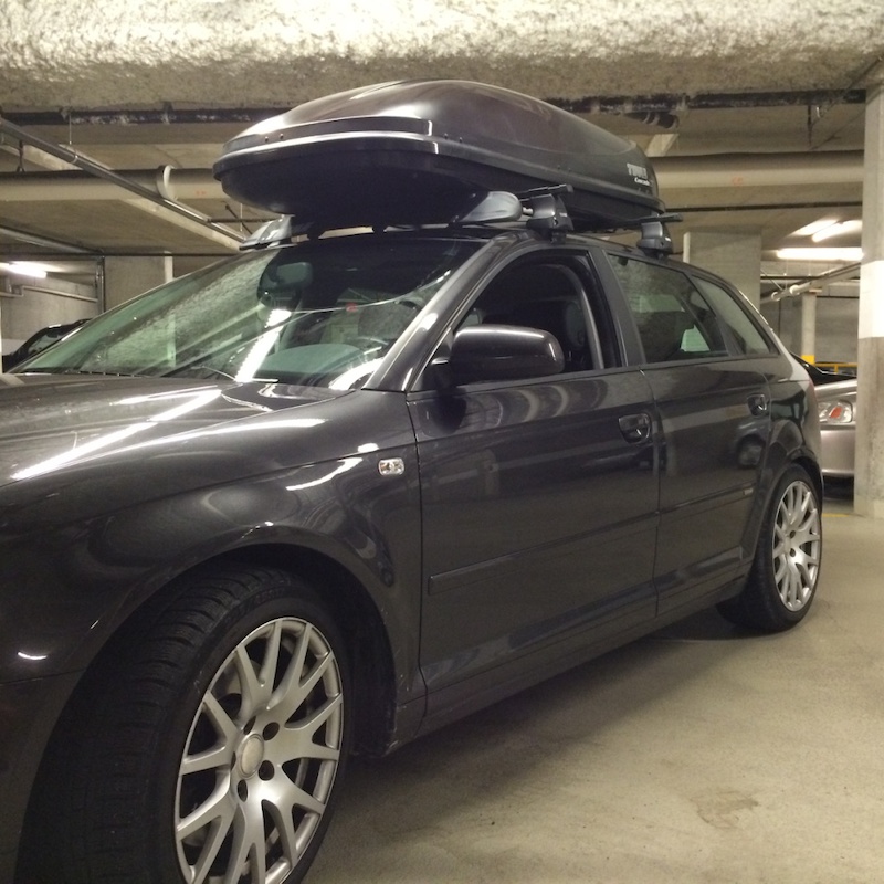 Thule bar rack & CascadeXT box Audi A4/A3 For Sale