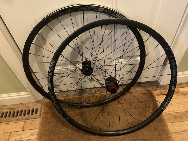 Stan S Grail S Gravel Road C Wheelset For Sale