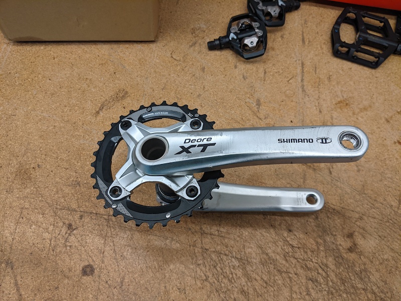 Shimano XT Crankset 34t Chainring BB For Sale