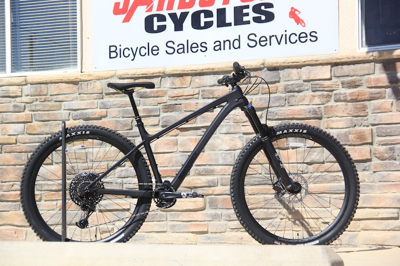 2021 Diamondback SyncR Carbon For Sale