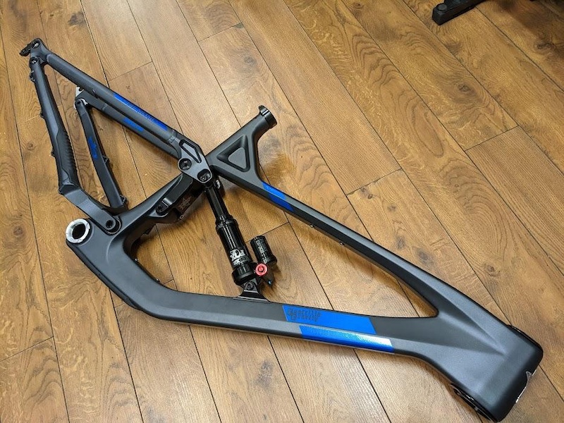 Guerrilla Gravity The Smash Fox Dpx For Sale