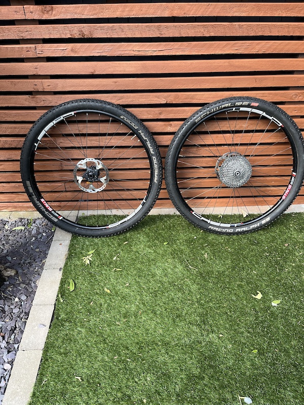 Stans Crest Ztr No Tubes Er Wheelset Hope Pro For Sale