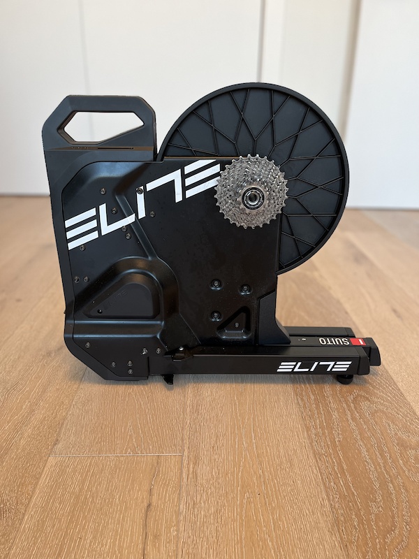 Elite Suito Smart Trainer Mint Condition For Sale