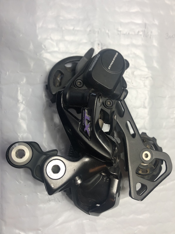 SHIMANO RD M8050 DEORE XT DI2 Rear DERAILLEUR For Sale