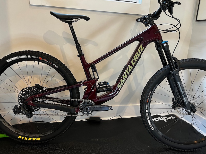 2023 Santa Cruz Hightower 3 S Kit Medium 62 Miles For Sale