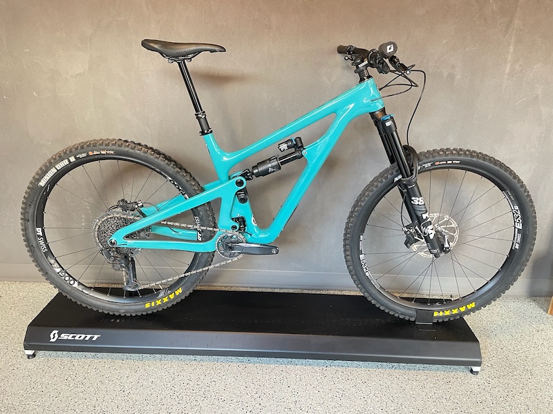 Yeti Sb C Build Large Turquoise For Sale