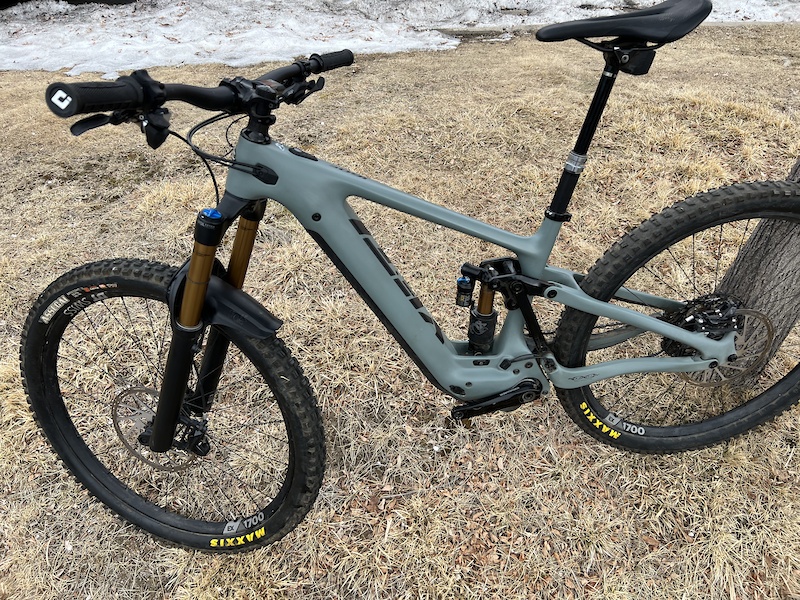 Yeti Sb E T Series For Sale