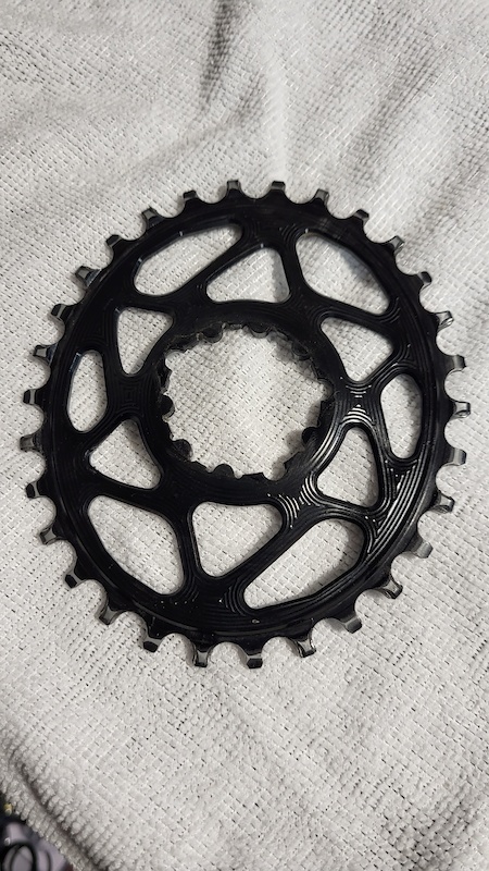 Absolute Black Oval Chainring 30T For Sale