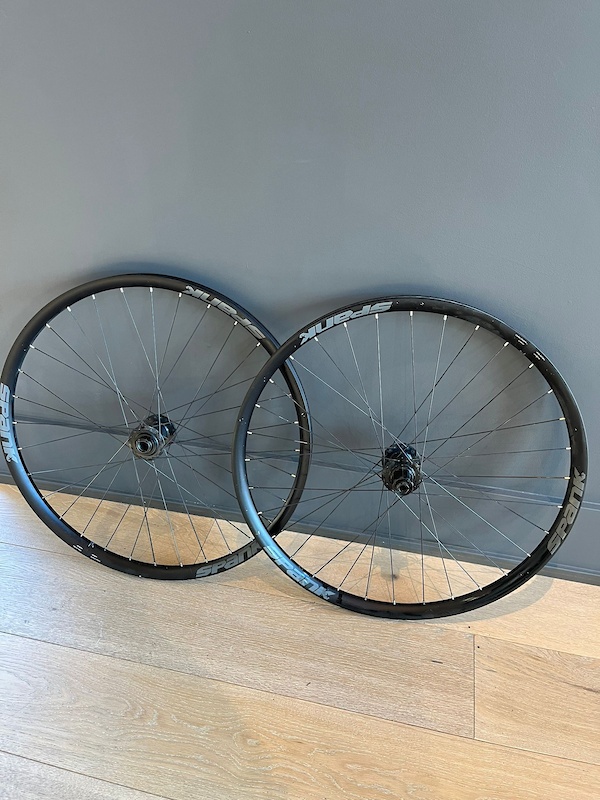 2022 SPANK Rims On Formula DH Hubs For Sale