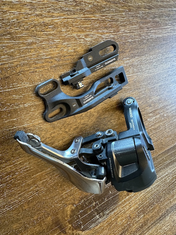 2018 Shimano XTR Di2 Front Derailleur With Mounts 2x11 For Sale