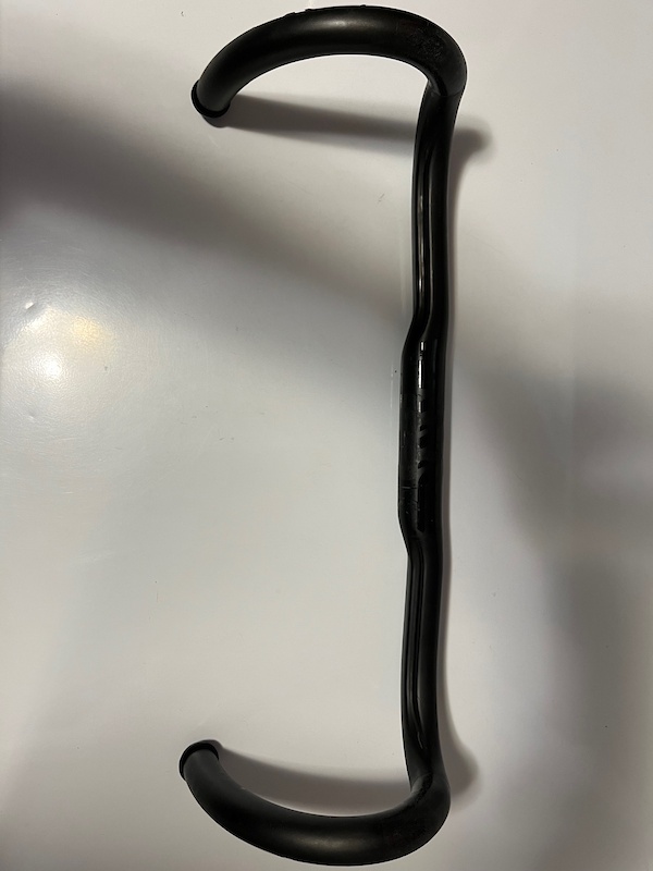 2022 Enve Carbon Road Bars 44cm For Sale