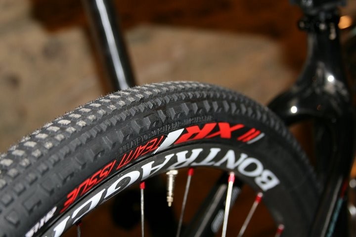 bontrager xr2 stores