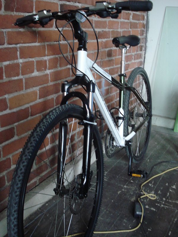 2008 Rocky Mtn. Whistler 50D Hybrid bike For Sale