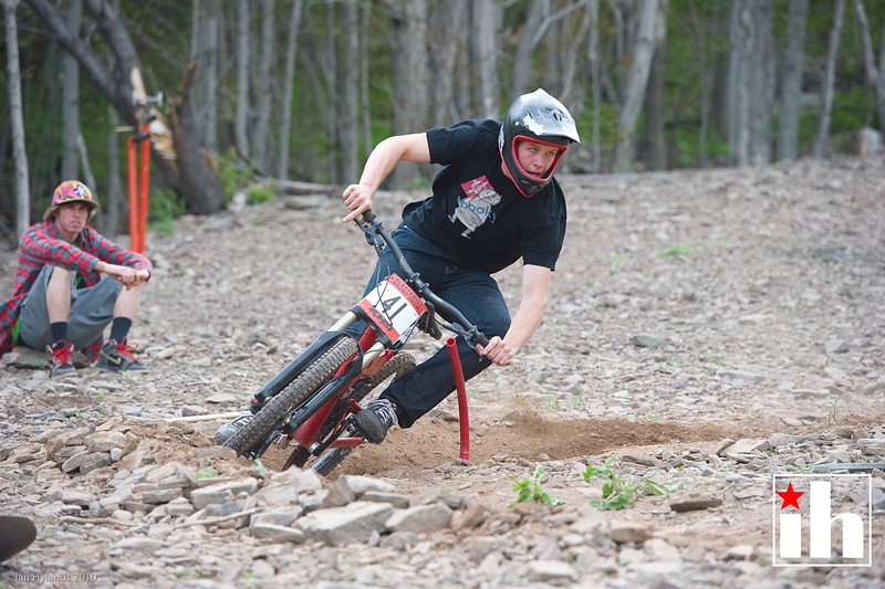 Will Collins winning the slalom race