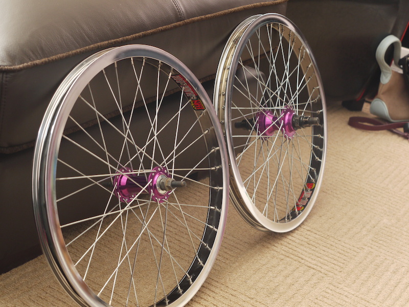 purple/crome 20" bmx wheels 9t cesset For Sale