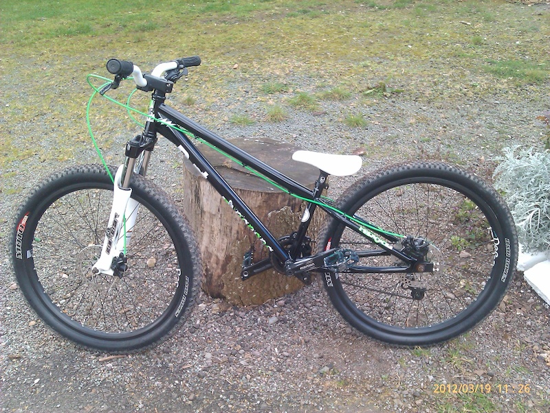 dmr reptoid jump bike