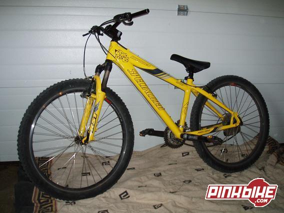 specialized hardrock yellow