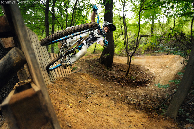 Wooden berm Support rider Like - http facebook.com Jaws.Freerider Photo by www.tommysuperstar.com