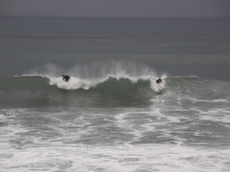 surfers