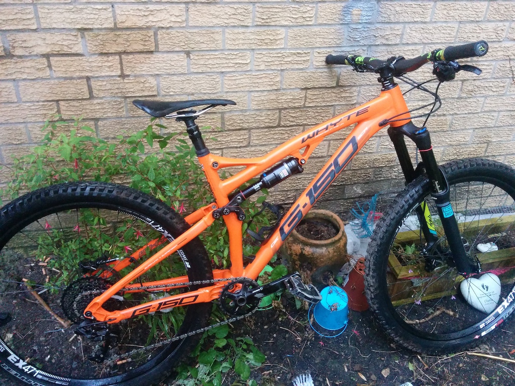 whyte custom saddle