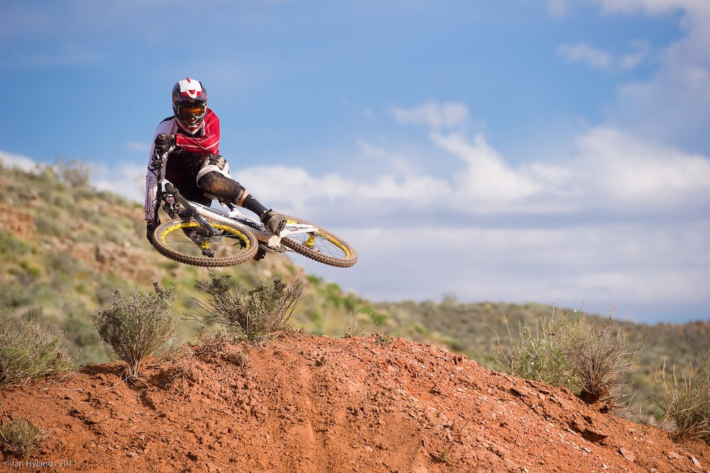 Same scrub, different angle. Kyle Thomas scrubbing these bushes clean...