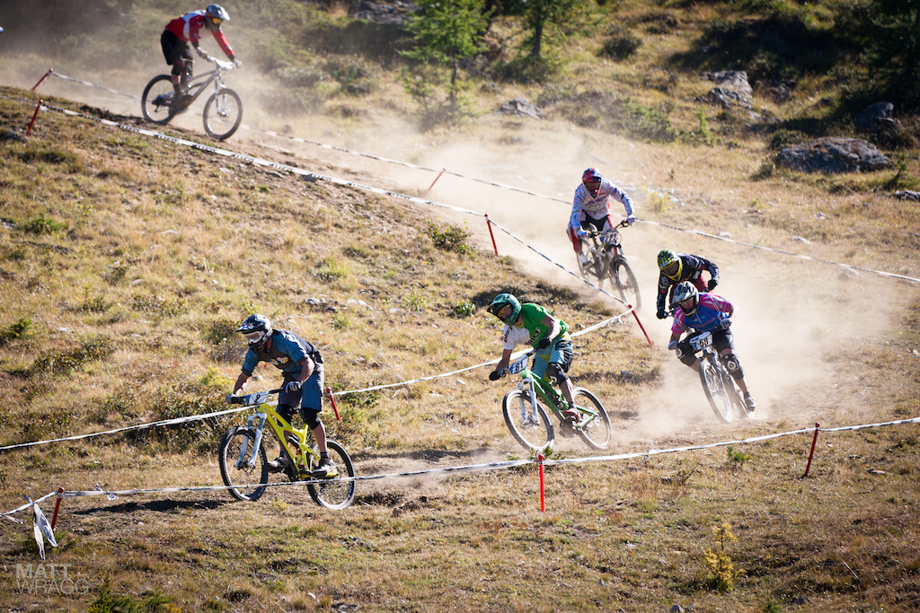 Manuel leading the men s field in the second heat.