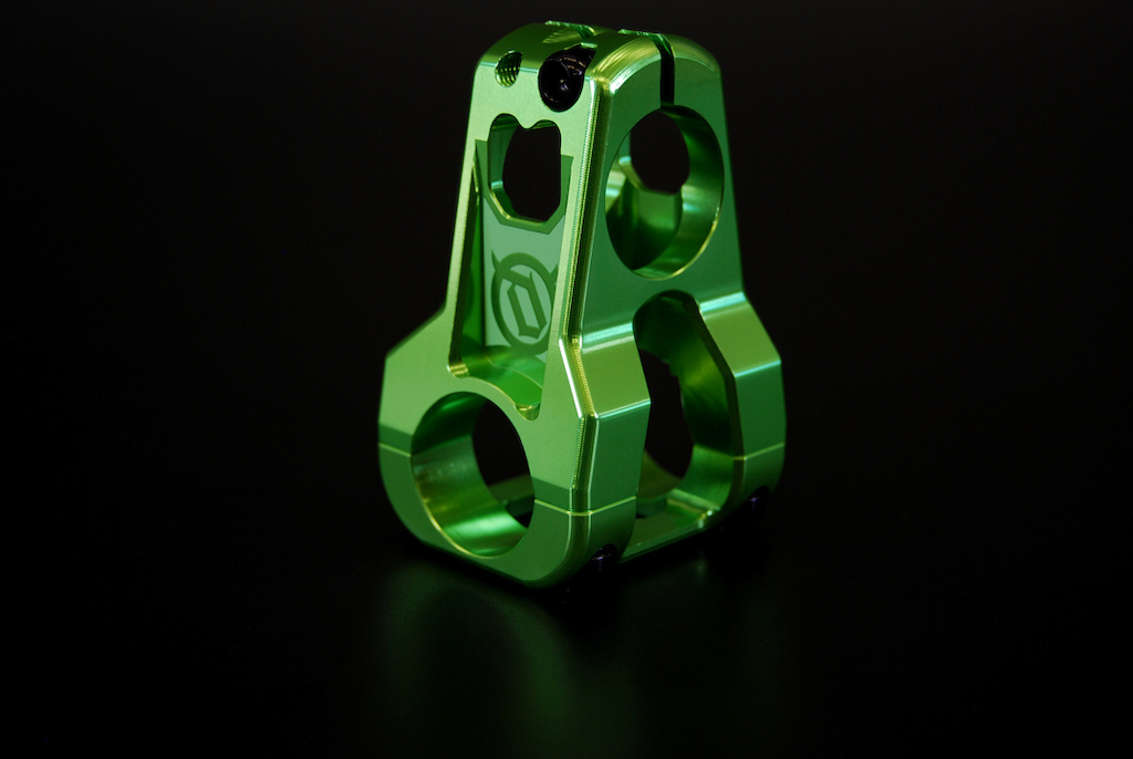 Deity Cavity 31.8 Stem