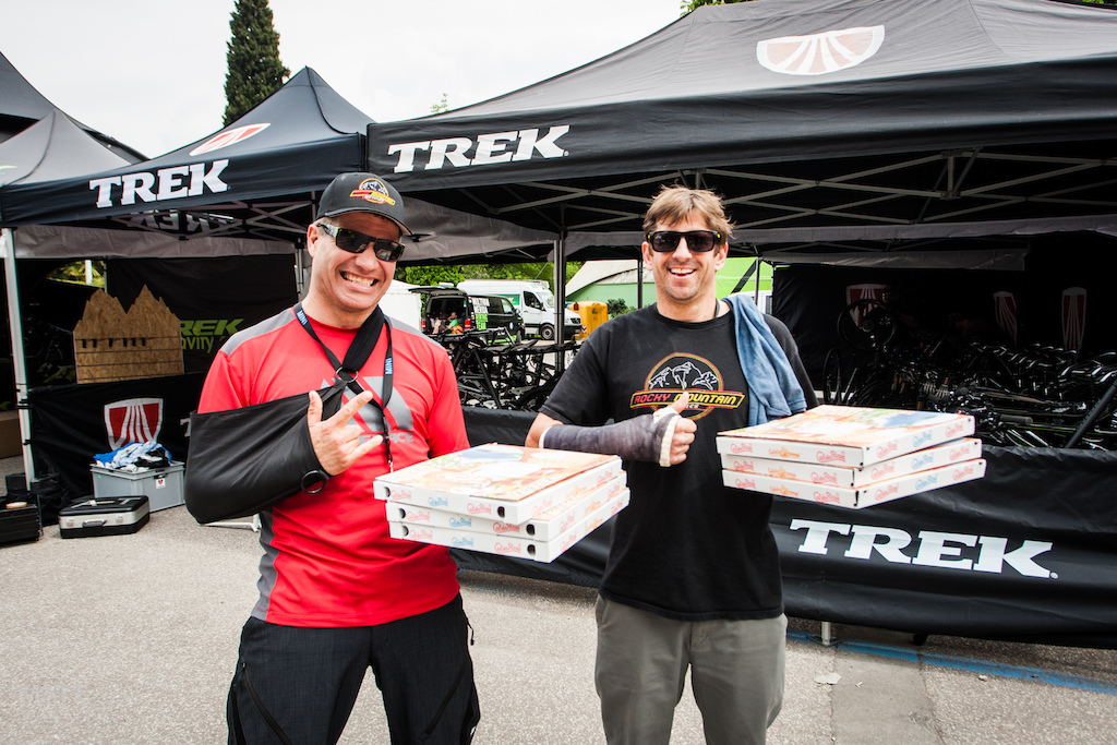 The world s best pizza delivery boys Both Brett Tippie and Wade Simmons are out with bust right arms but they re still here to enjoy the festival.
