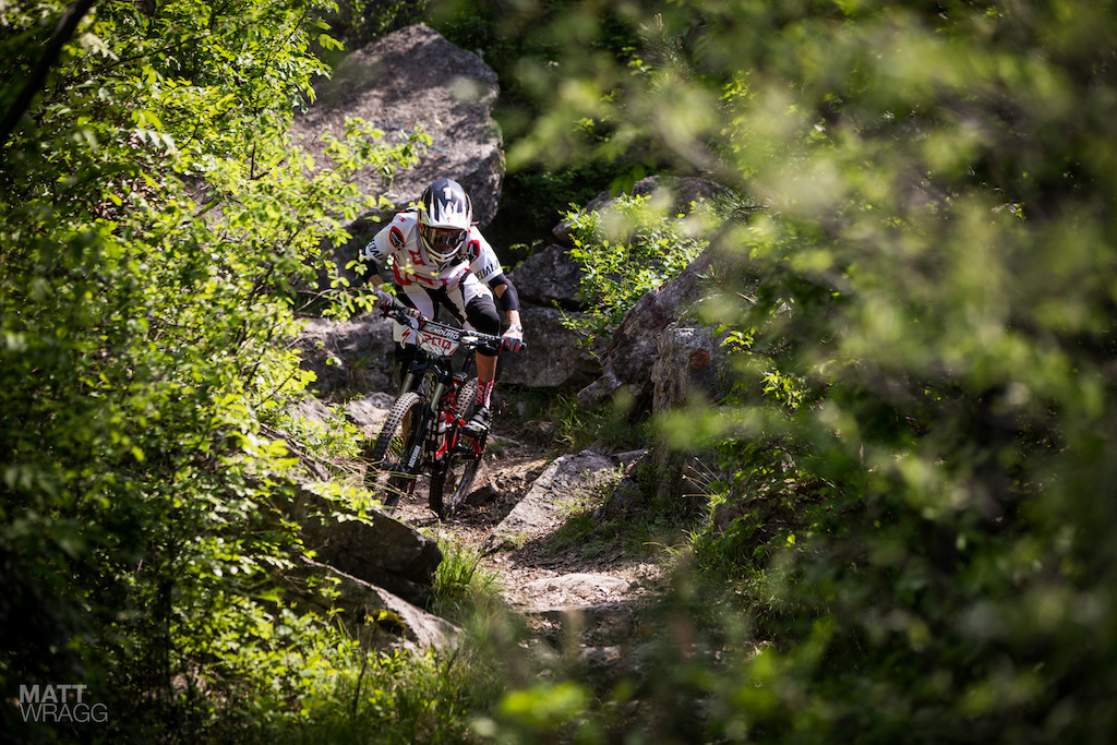 Two weekends two wins. Anneke Beerten seems to be getting the hang of this whole enduro thing rather well. To win against a strong women s field that included some of the fastest girls from Germany and Italy should give her confidence in her form ahead of the Enduro World Series.