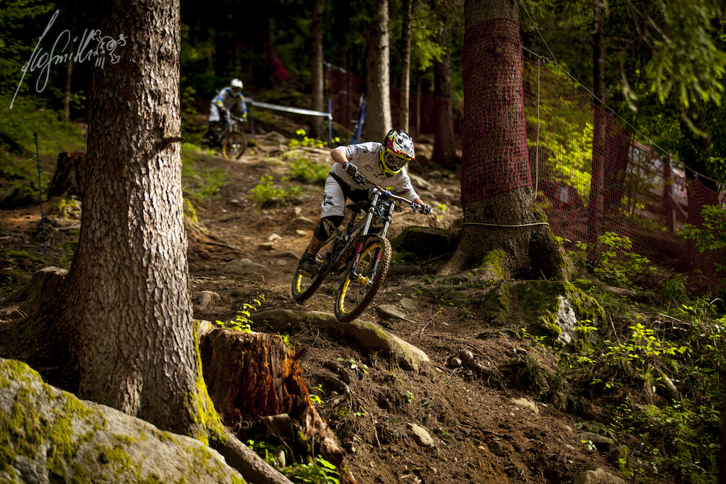 Marzocchi test sessions with Mondraker team