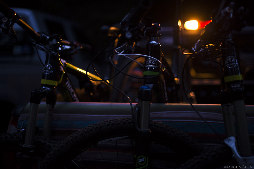 One bike was the moto for this trip. Rocky s new Altitude 650B was that bike.