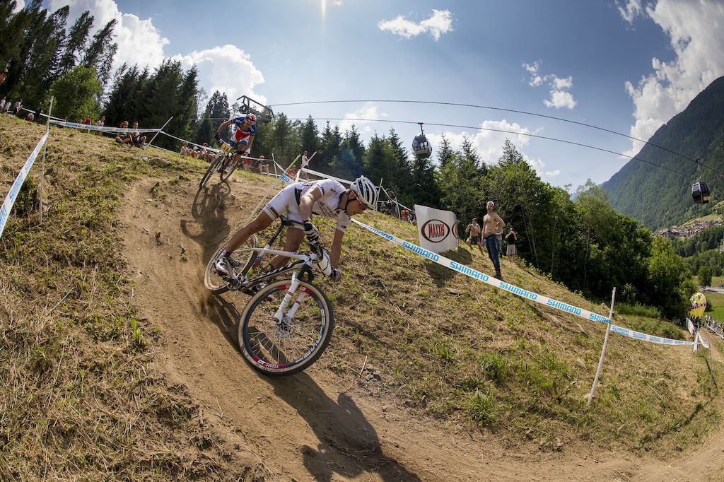 Absalon is never one to relent he dogged Schurter right up until the end finishing 3 seconds down to Schurter.