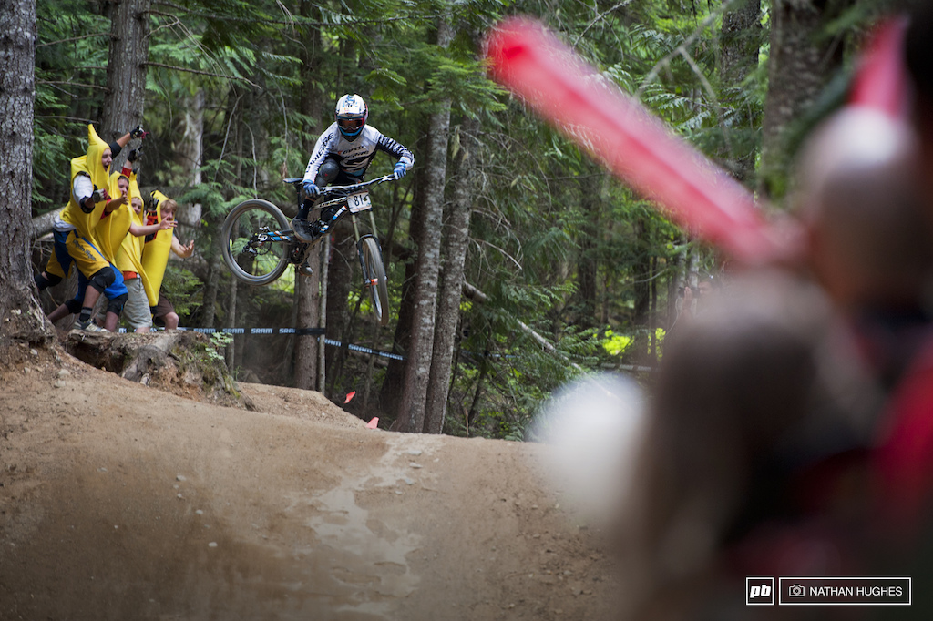 Mont St Anne junior DH champ Loris Vergier keeps the bananas at bay with a high speed chainstay.