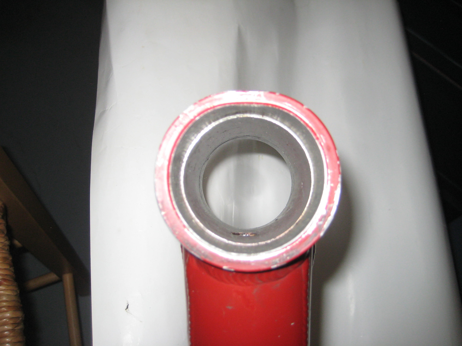 headtube dent/flatspot in front top edge

06 Iron Horse  7 Point
(Aluminum)