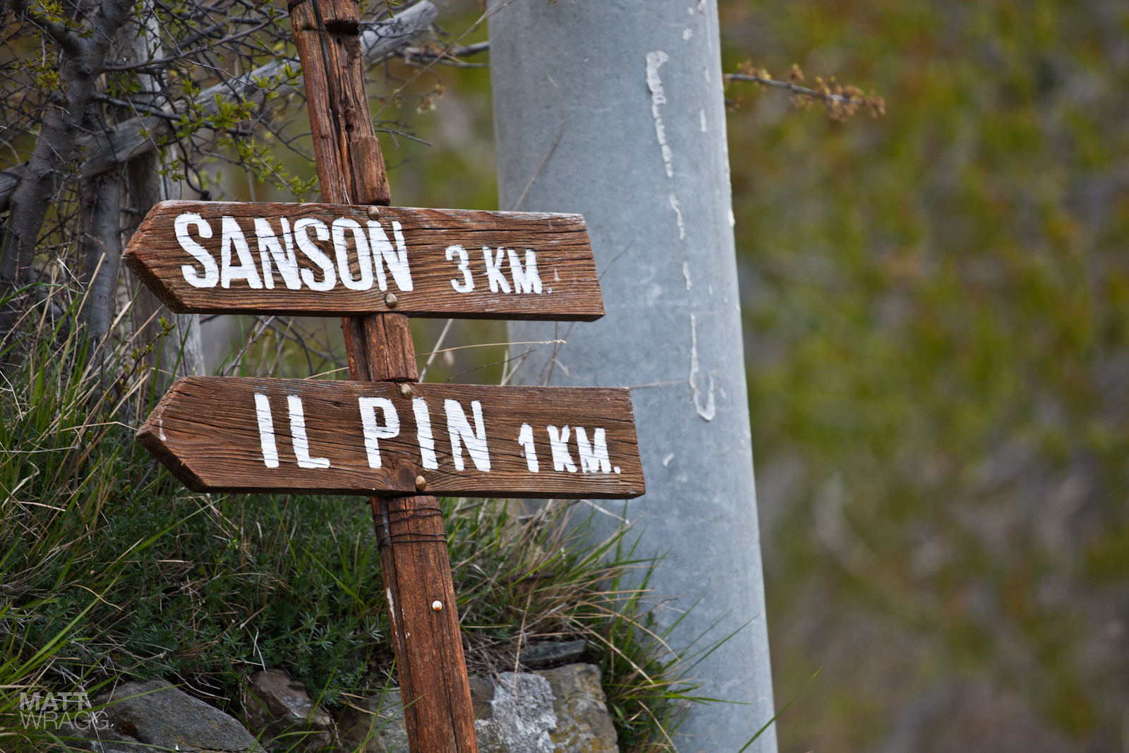 Il Pin, one kilometre.