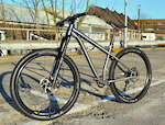 Kingdom Brigante 650b / 27.5'', Ti hardtail with Ti wide bars, XT m785 drivetrain &amp; brakes, F180/r160 rotors, Works Componenets N/W 34t chainring, 50mm on-one stem, Hope Pro2 evo hubs on mavic rims, Schwalbe Nobby Nic f2.35/r2.25. X-fusion hilo dropper with Charge scoop saddle, Rock Shox revelation 140mm '14. To do: Slam the stem, order reverb &amp; get it muddy