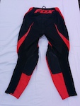 2013 FOX 180 red/black trousers 32