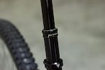 Shan nº5 CLASSIC ROLLING CHASSIS GTR close up - Revive dropper post