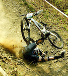 lewis crashes hard at the sda 1st round. badly winded but he walked away after treatment.