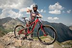 Keegan Wright's Devinci Spartan - After riding the shorter travel Troy at the first few rounds he is ow on the long travel Spartan